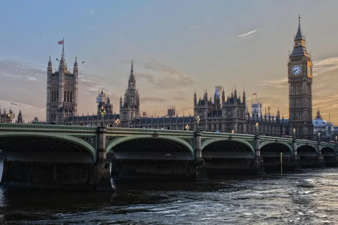 英國可能將縮緊移民政策。（示意圖／PIXABAY）