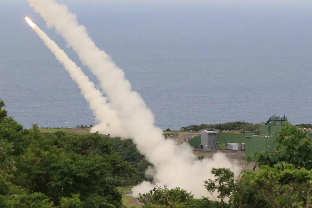 HIMARS九鵬基地首度實彈射擊。(圖/宋玉寧攝)