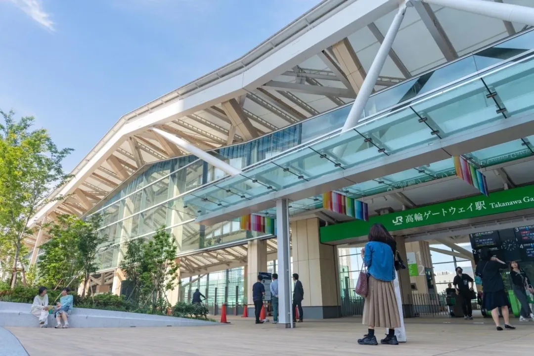 高輪Gateway站為配合東京奧運，已於2020年先行啟用車站運作，周邊開發仍持續進行中（圖／桃園是政府提供）