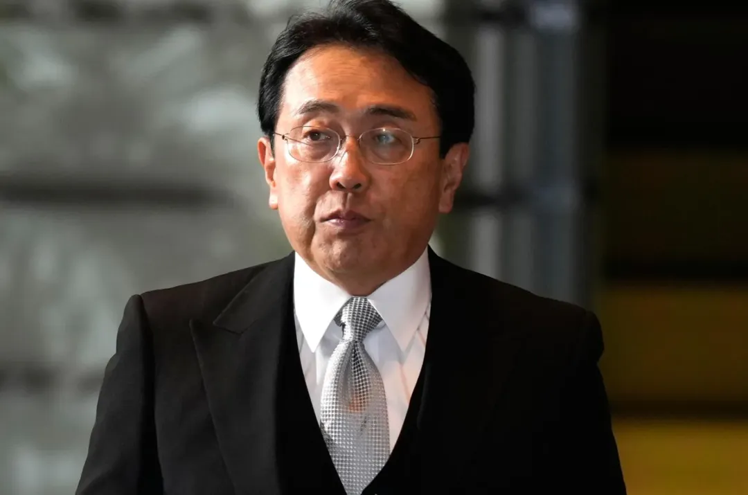 日本經濟再生擔當大臣赤澤亮正。（圖／美聯社）