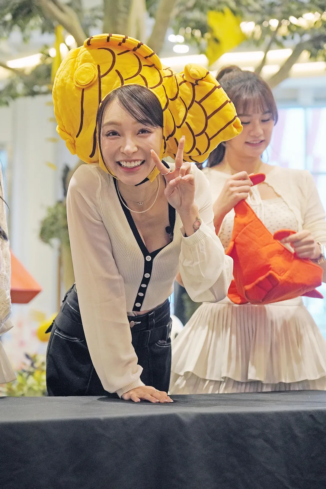 林襄稱讚馬傑森「游擊手表現很好、打擊越來越進步、他很高180公分」。(圖/東森超視提供)