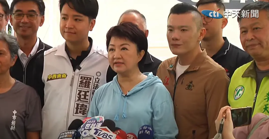 對於是否參選國民黨主席，盧秀燕今表示，公務時間不談選舉。（圖/中天新聞）