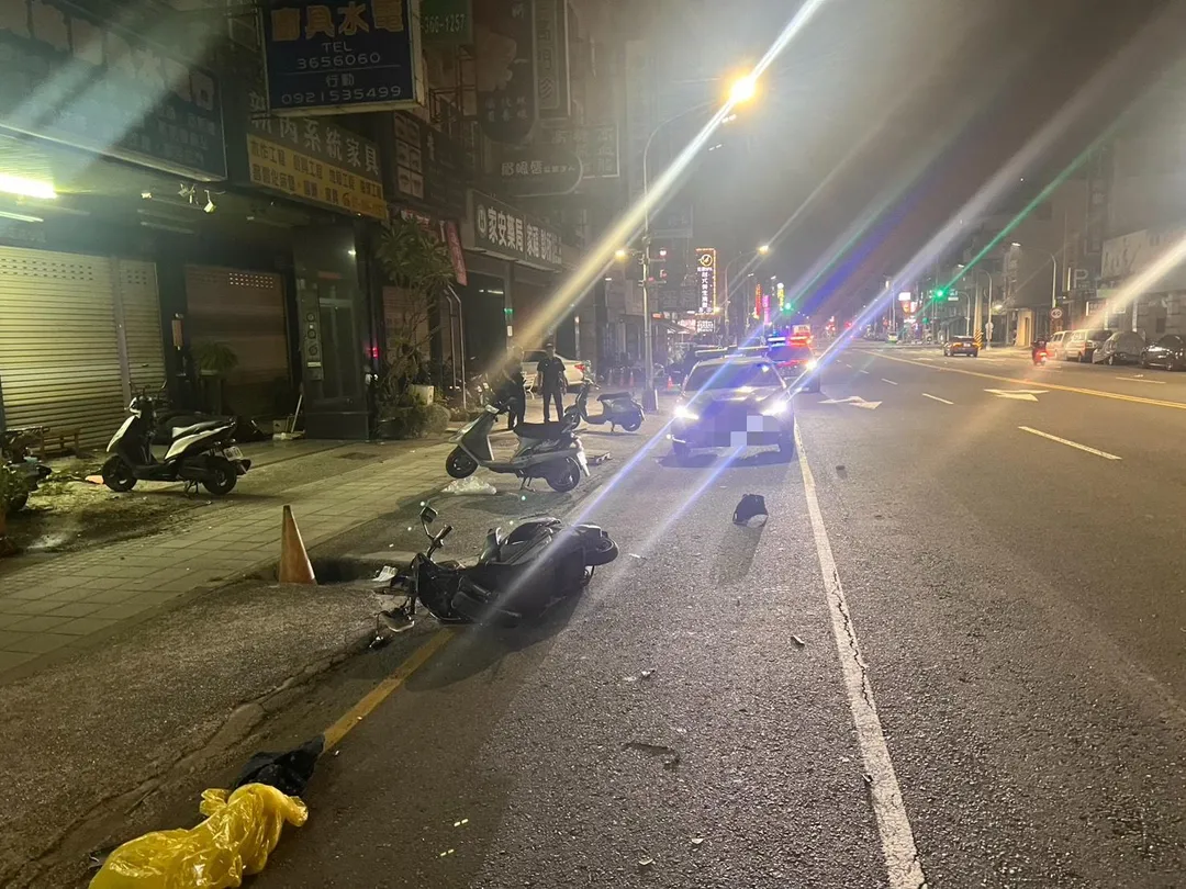 謝女遭警追撞亡，酒測值0.09，檢方相驗抽眼球液。（圖／翻攝畫面）