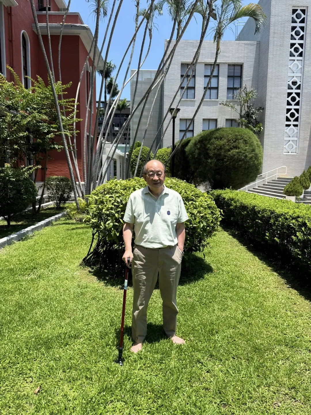 民進黨立法院黨團總召柯建銘受訪時表示，民進黨的事情不需要他們來置喙。（圖/柯建銘臉書）