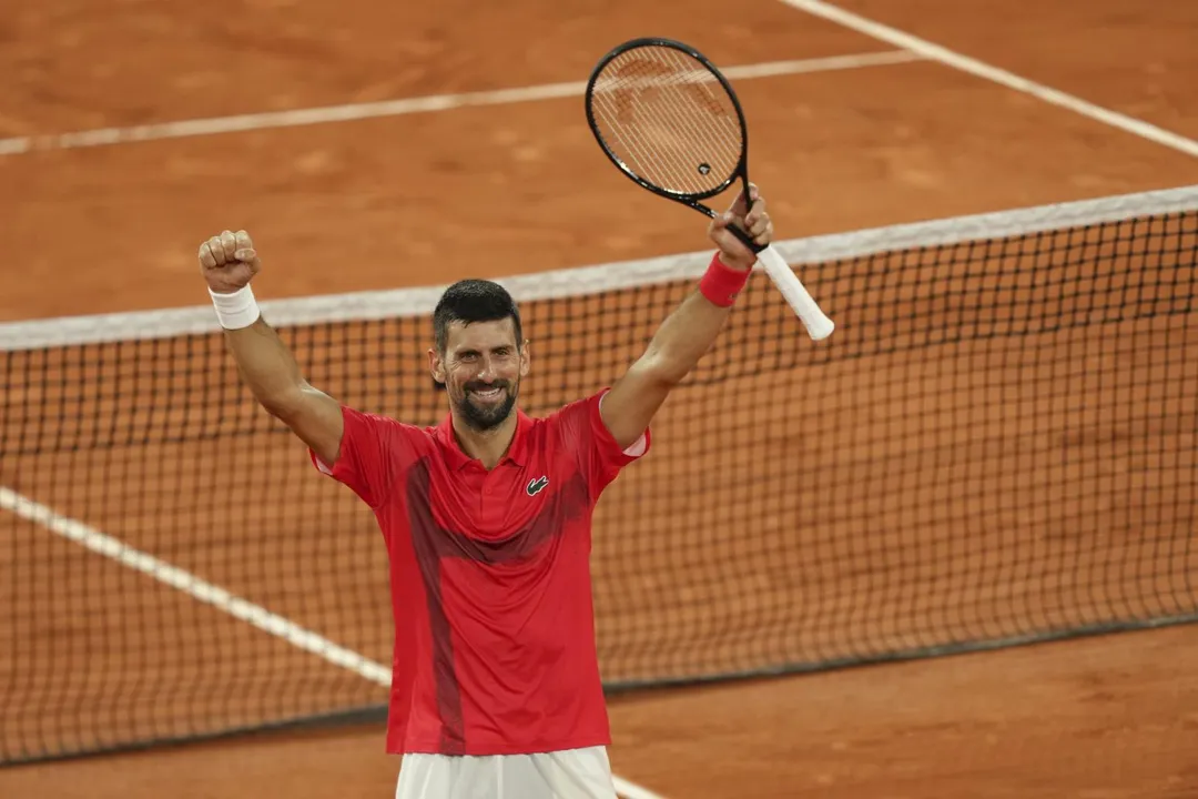 法國網球公開賽38歲「喬帥」喬維奇（Novak Djokovic）在八強賽逆轉勝出。（圖／美聯社）