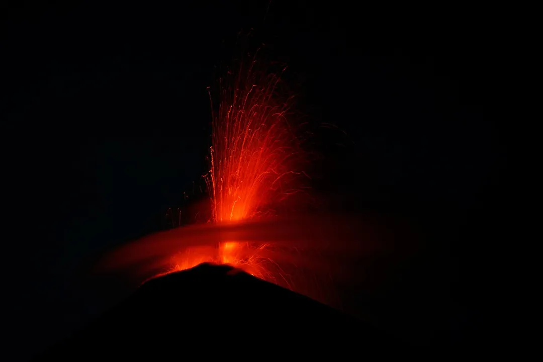 瓜地馬拉火山噴發。(圖/美聯社)