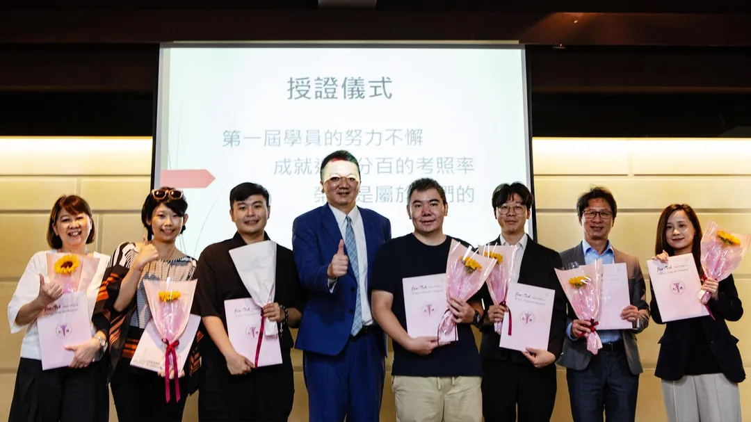 仁德醫專首屆動物醫事助理證照班考照成功率98%幾近全壘打。（圖/仁德醫專提供）