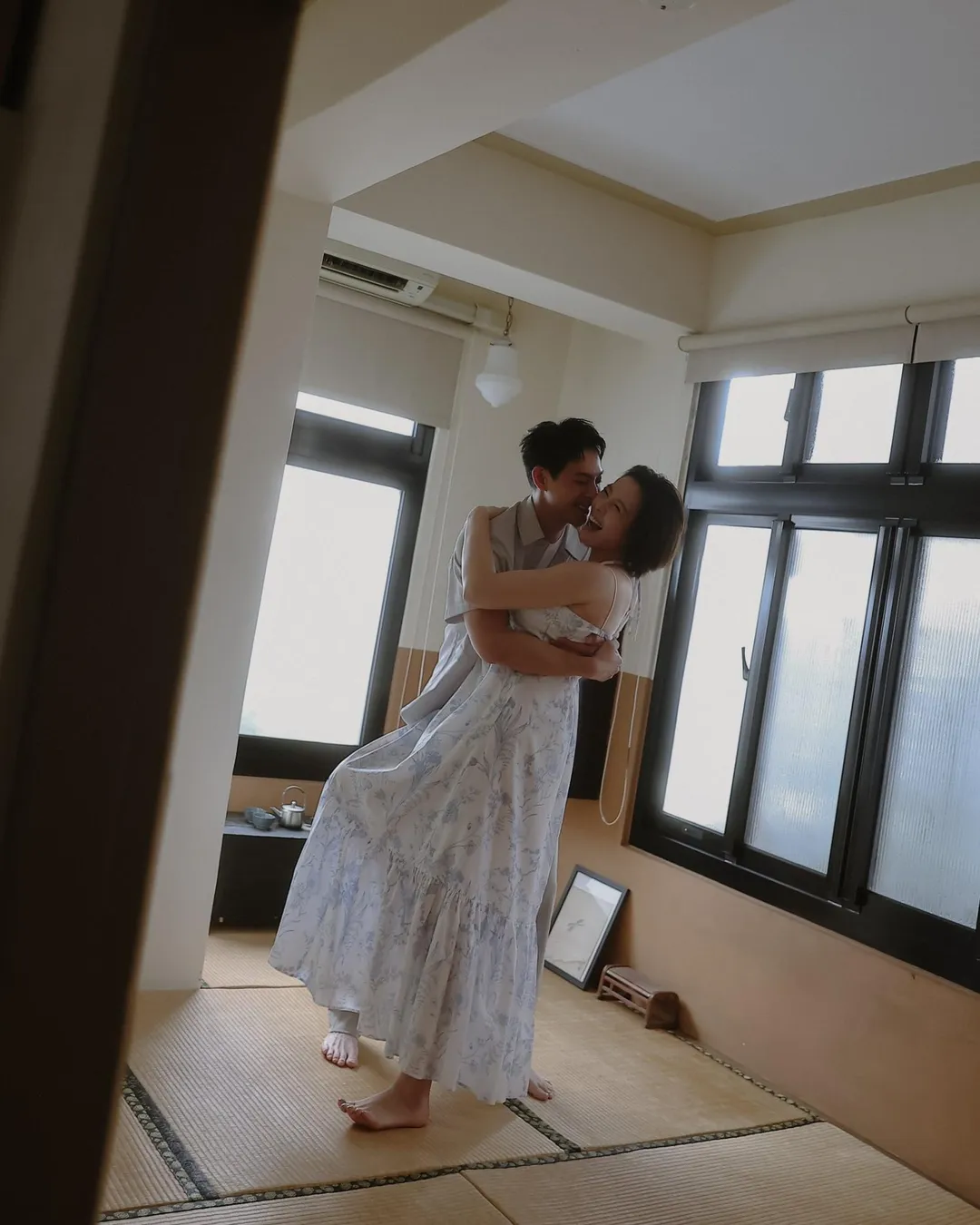 劉品言與連晨翔9日無預警宣布結婚。（圖／翻攝劉品言 臉書）