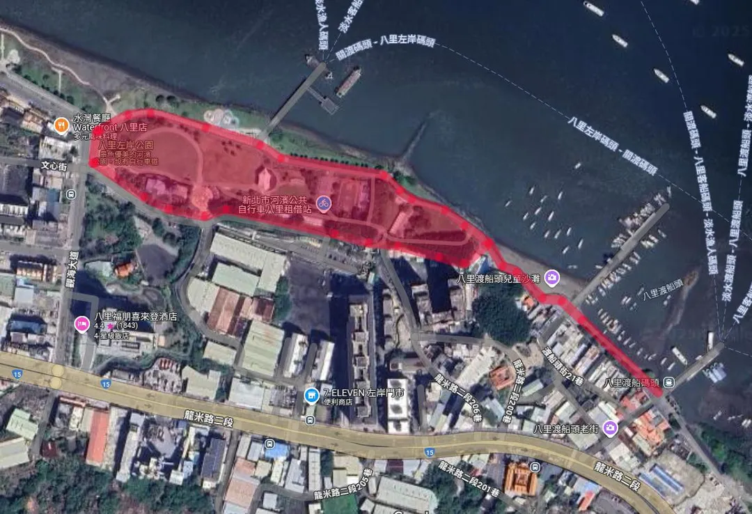 淡水老街、八里老街、新月橋與熊猴森樂園4大熱門地點全面禁止「微型電動二輪車」進入。（圖／新北市高灘處提供）