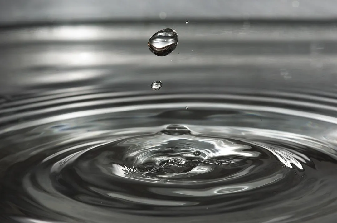 英國當局擬推行「水葬」。（示意圖／Pixabay）