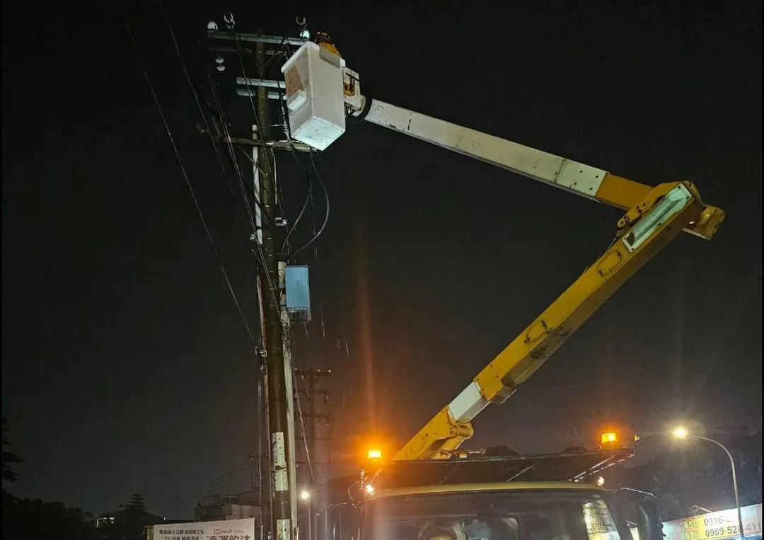 桃園市八德區於12日晚間發生大規模停電事故。（圖／台電提供）