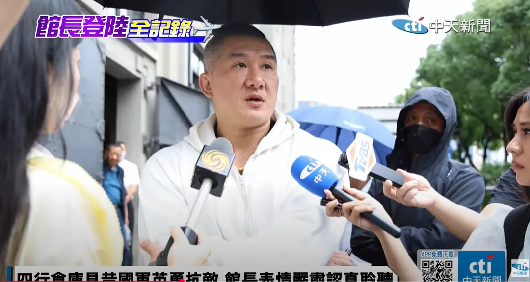 館長今參訪四行倉庫。（圖/中天新聞）