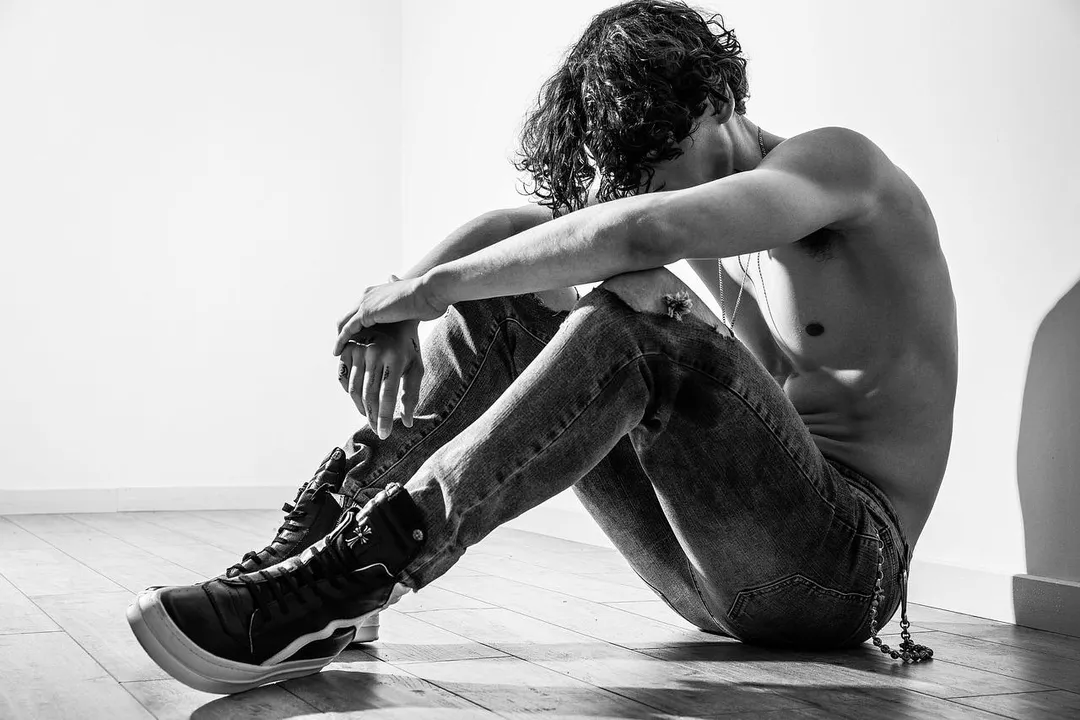 南韓一名男子為了躲過當兵的命運，竟故意減肥「每天只喝1杯水」。（示意圖／PIXABAY）