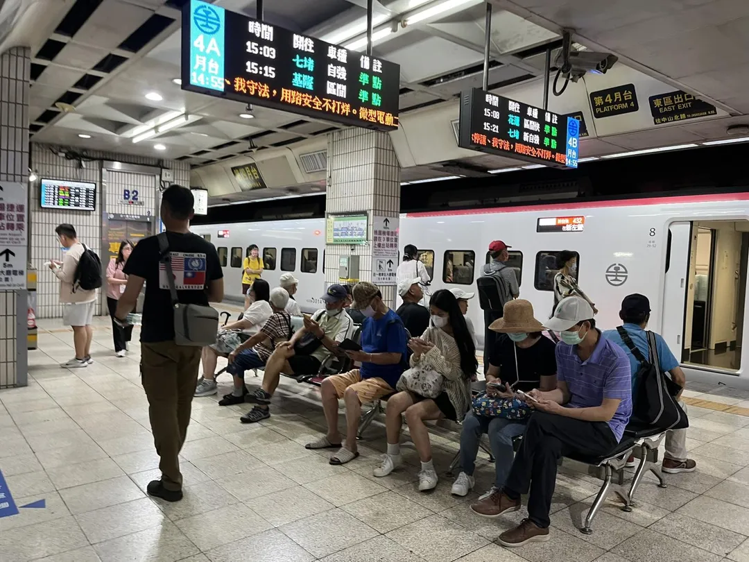因應中秋節、教師節連假，台鐵加開158列次列車疏運。（示意圖／中天新聞）