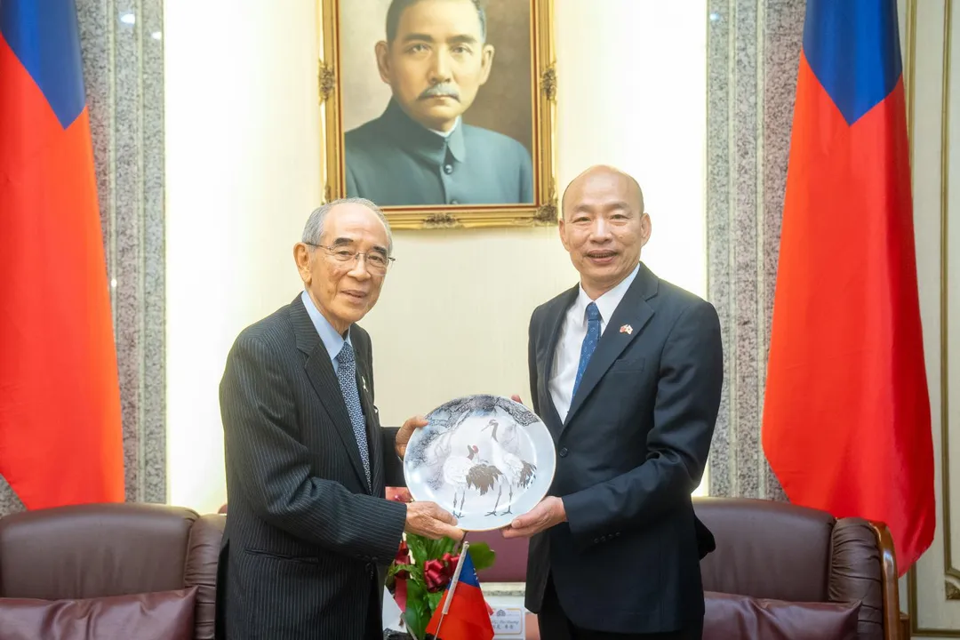 立法院長韓國瑜接見「日本台灣交流協會」大橋光夫前會長一行。(圖/立法院提供)