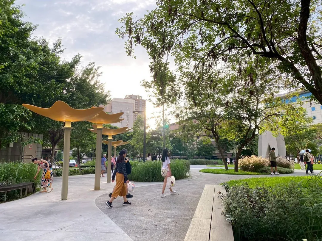 中山藝術公園活動民眾。(圖/新北市政府提供)