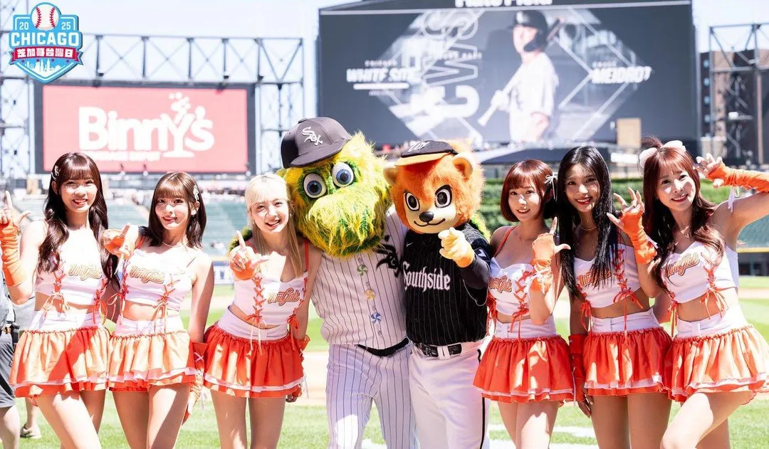 Uni Girls與萊恩登上大聯盟。（圖／統一獅提供）