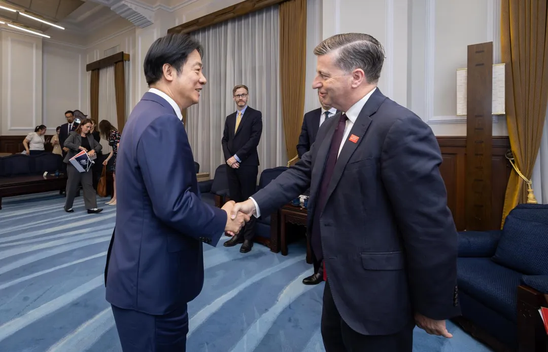 賴總統接見英國商業暨貿易部副大臣。(圖/總統府)