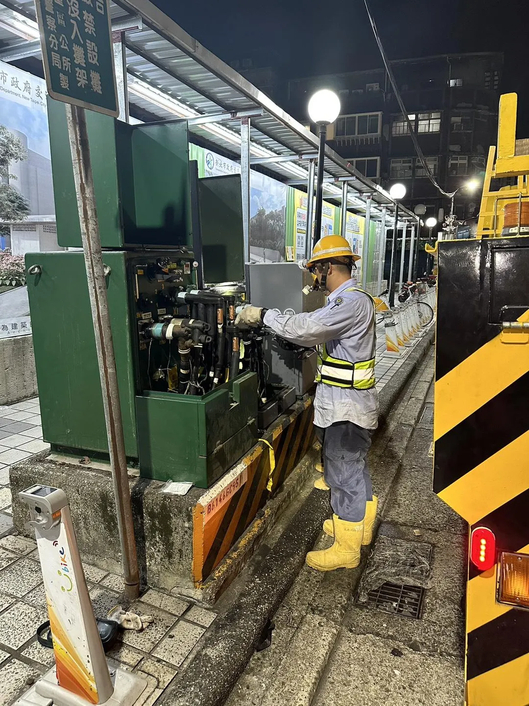 新北市三重區今(30)日晚間發生停電事故,影響458戶居民生活。(圖/台電提供)