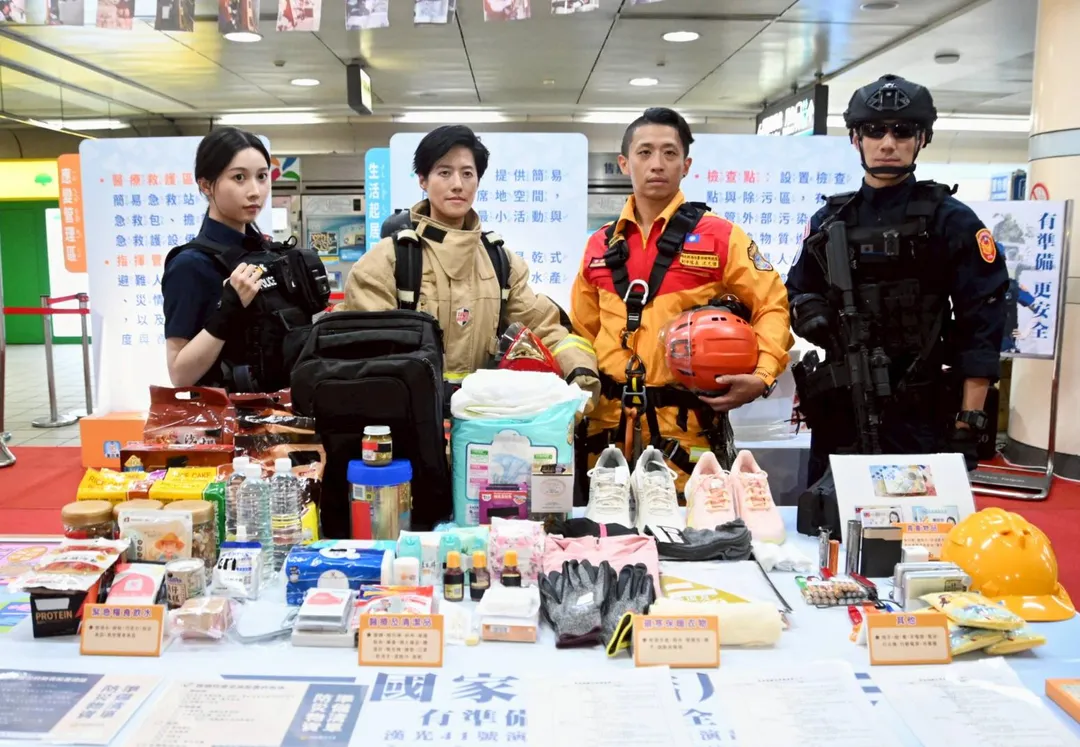 北捷西門站防空避難體驗特展。(圖/內政部提供)