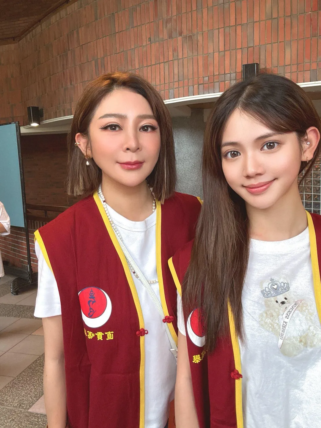 王彩樺大女兒庭庭（右）與王彩樺合照。（圖／翻攝自王彩樺 臉書）