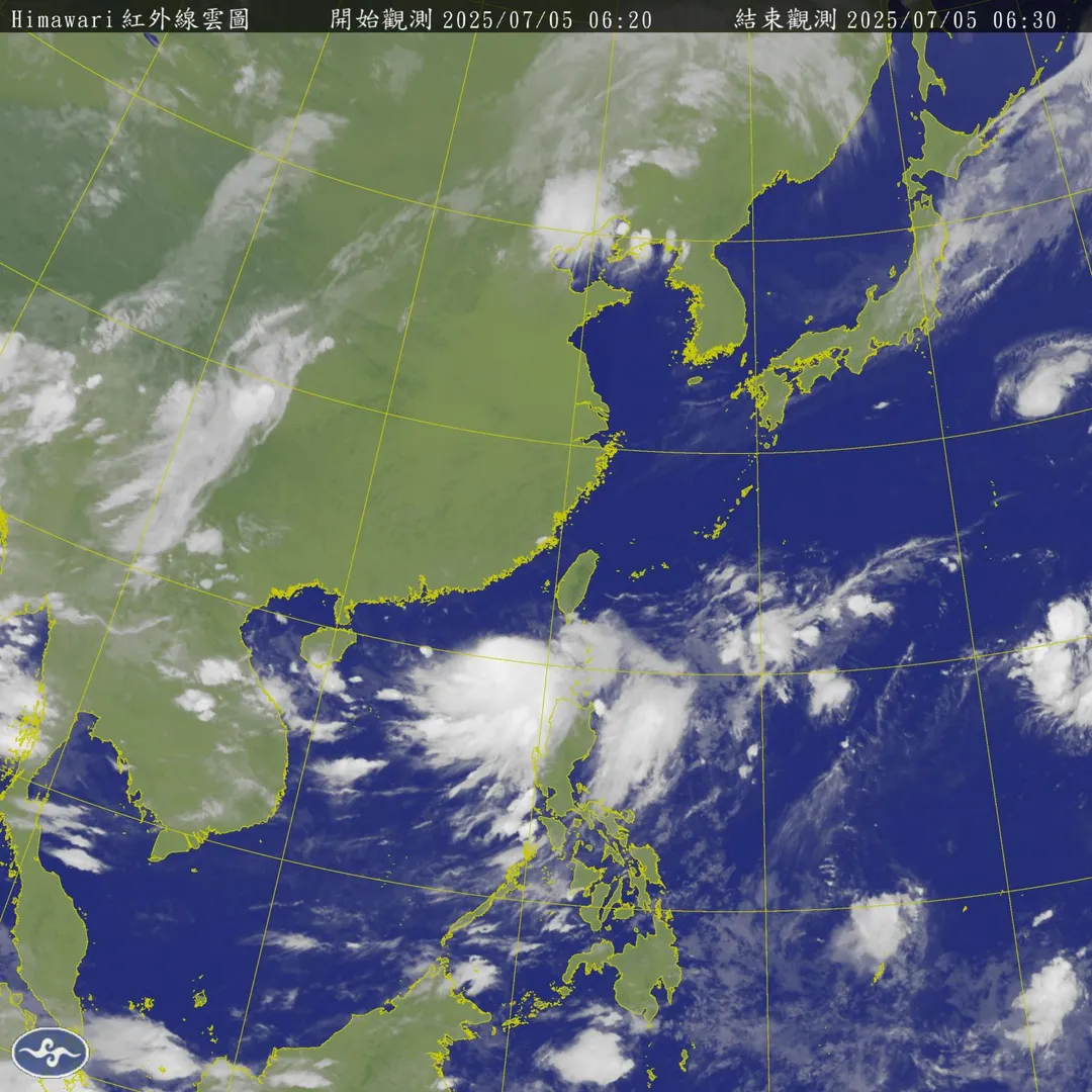 颱風「丹娜絲」通過台灣海峽的機率最高，登陸台灣的機率降低，但仍然不能完全排除。（圖／氣象署）
