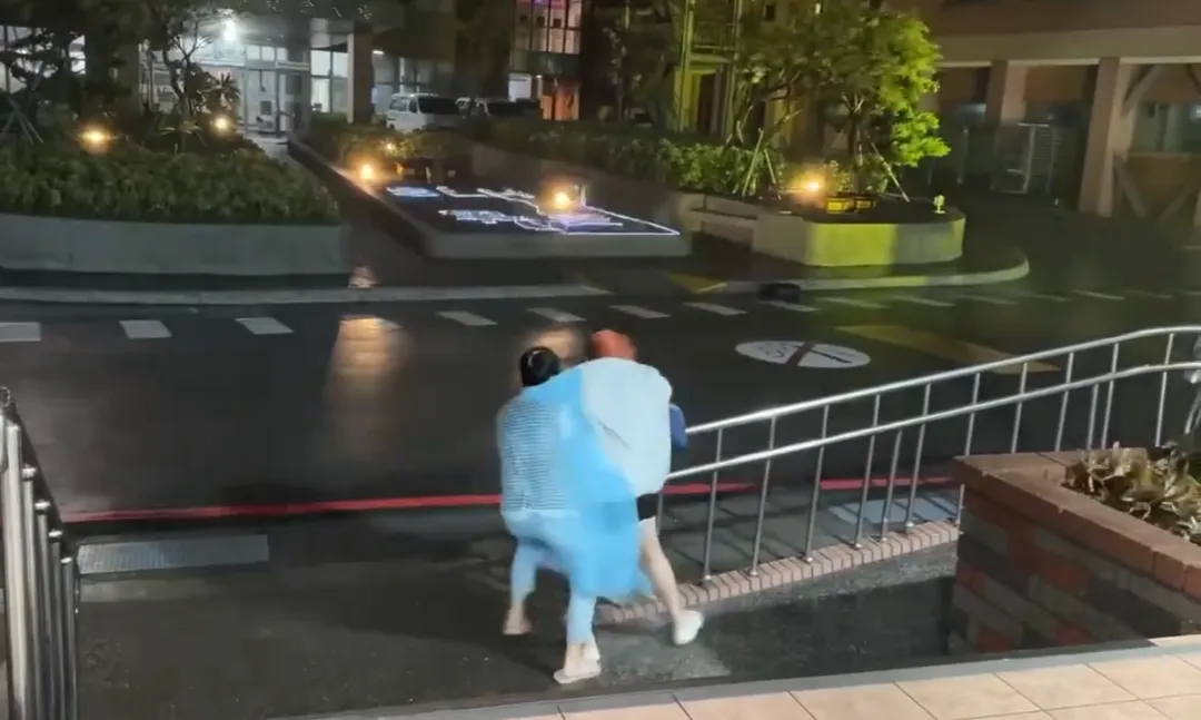 護理師颱風夜上班影片引發網路關注。（圖／網友提供）