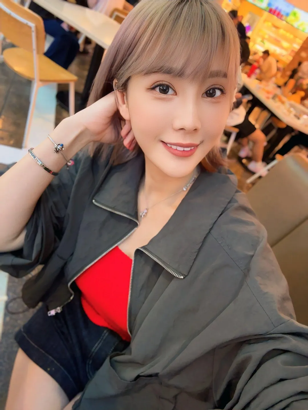 郭婷筠9日因注射類固醇差點昏倒，讓他感嘆活著的感覺真好。（圖／翻攝自郭婷筠臉書）