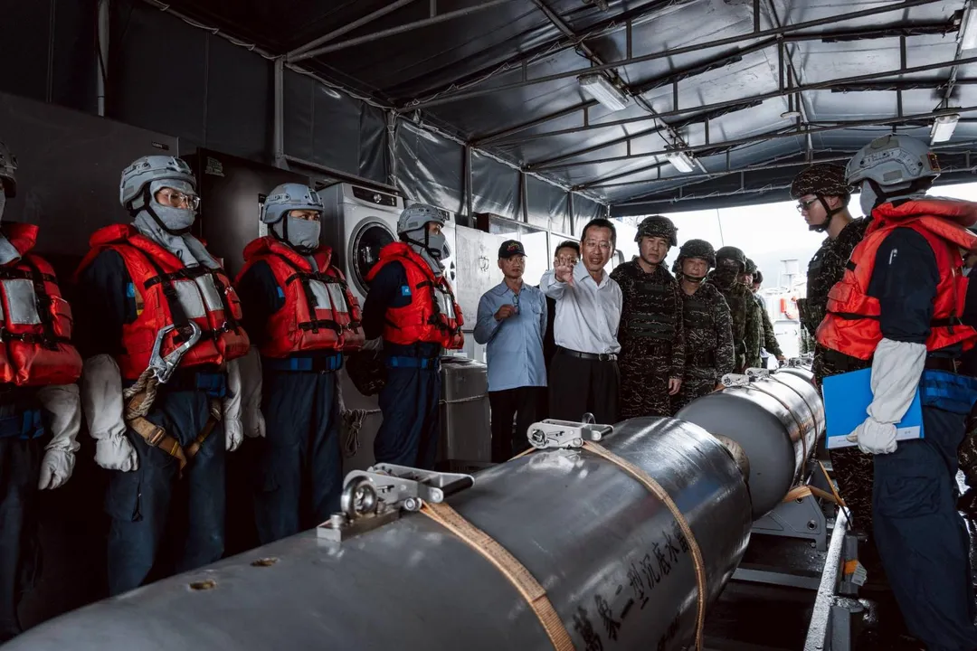 顧立雄對官兵執行戰備任務的辛勞,予以高度肯定與嘉許。(圖/國防部提供)
