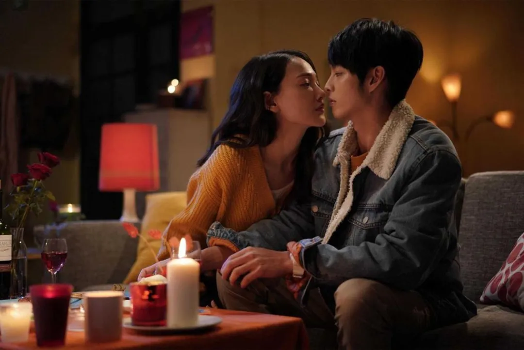 林映唯與曹佑寧合作電影《可不可以，你也剛好喜歡我》。（圖／華映娛樂提供）