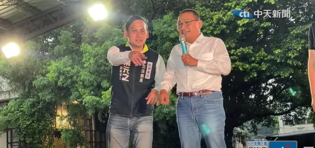 侯友宜拜託板橋選民1人拉50票投下不同意罷免票保住葉元之。（圖／中天新聞）