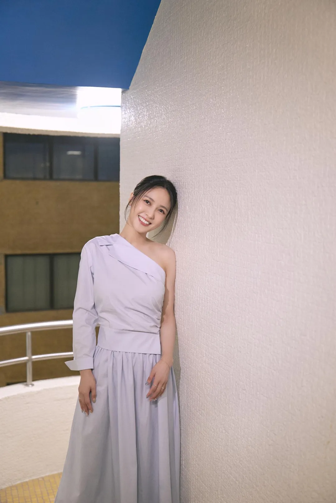 大元宣布加入抓馬文化，成為方志友師妹。（圖／抓馬文化 提供）