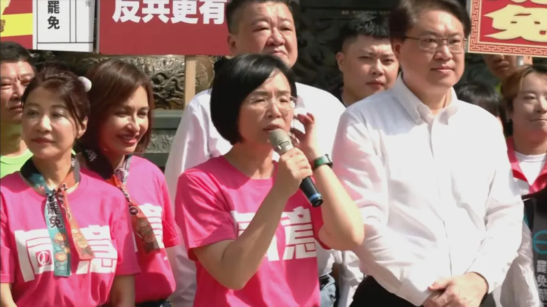 民進黨立委蘇巧慧、民進黨秘書長林右昌。（圖／中天新聞）