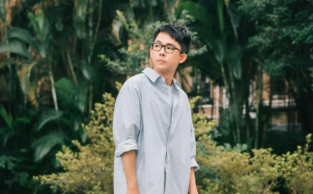 知名百萬YouTuber阿滴（Ray Du）近日宣布，經營11年的YouTube頻道「阿滴英文」將正式更名為「阿滴」。（圖/翻攝自阿滴臉書）