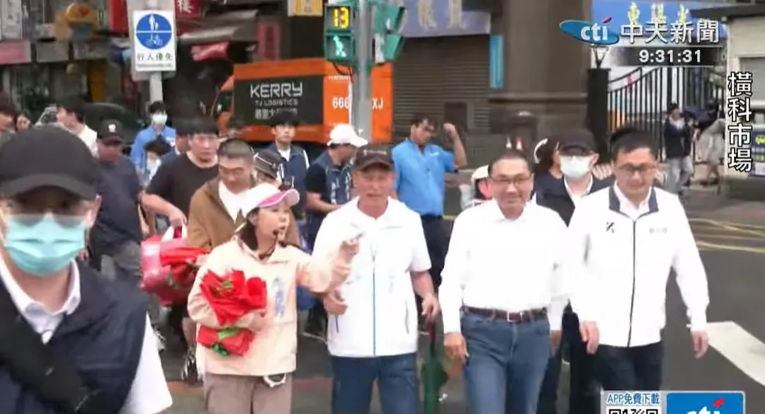 罷免國民黨立委李彥秀的罷團代表鍾春德,公然在台北市選舉委員會舉行的公辦罷免電視說明會造謠,已經無所不用其極的用語言恐嚇台灣人民。(圖/中天新聞)