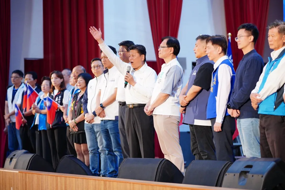 傅崐萁19日反惡罷造勢。（圖／傅崐萁辦公室提供）