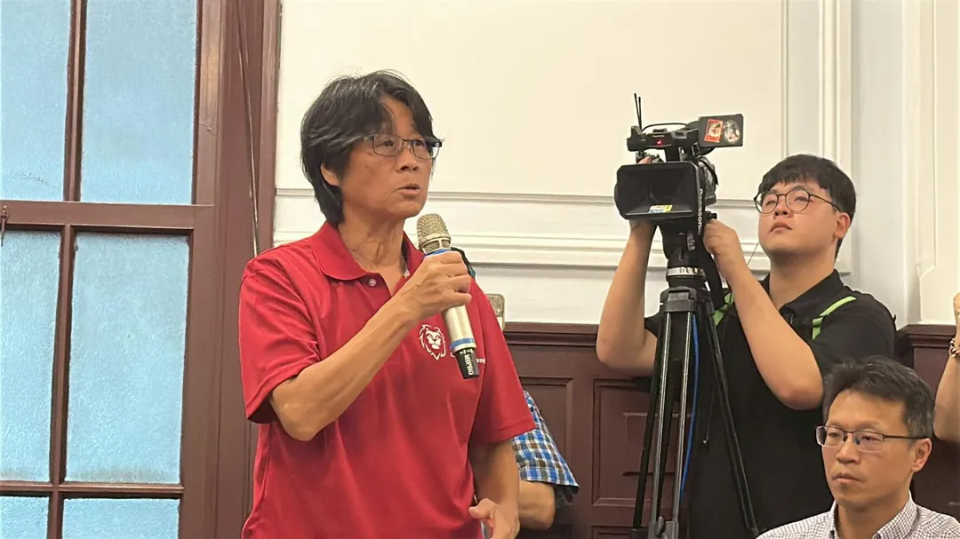 周台英終於正式道歉。（圖／塗豐駿攝）