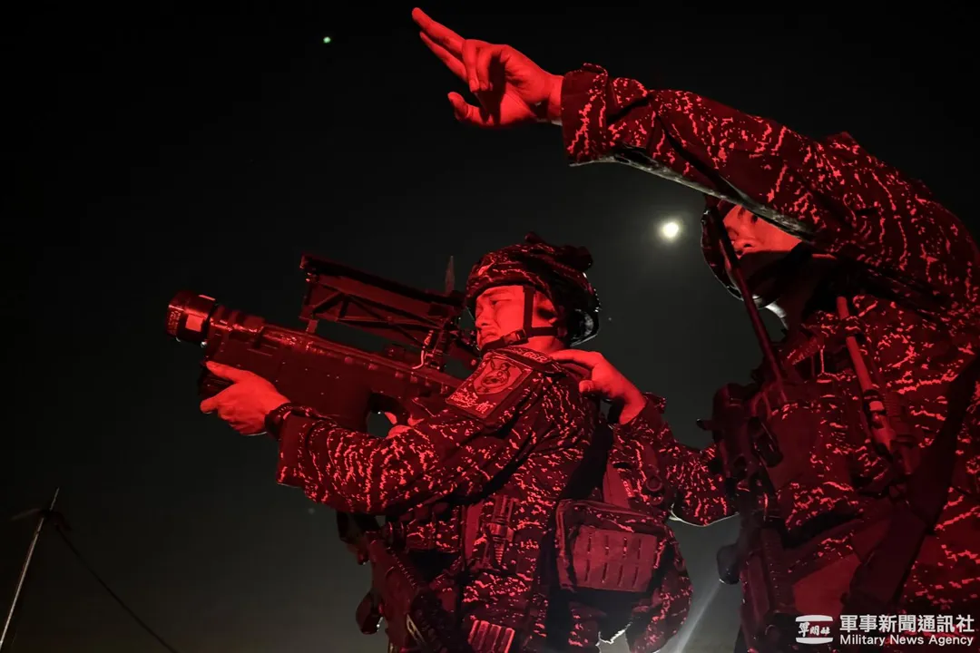 配備肩射刺針防空飛彈的第66旅官兵，參加「漢光41號」演習。(圖/軍聞社)