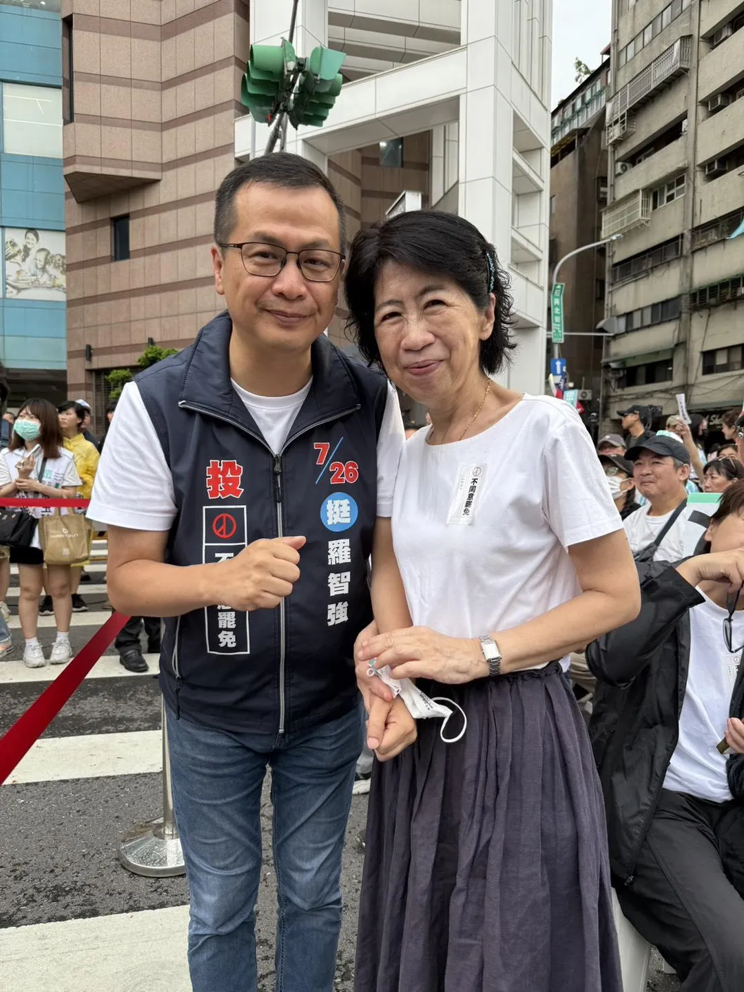 羅智強明將陪同陳佩琪赴金甌女中投票。（圖／民眾黨提供）