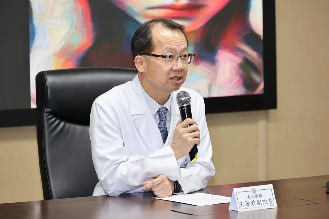 王署君副院長表示「偏頭痛盛行率高、造成失能嚴重，卻常被輕忽。這項研究是偏頭痛領域的重大研究突破，深化我們對偏頭痛發病機制的理解，也提供未來臨床應用的契機」。（圖／台北榮總）