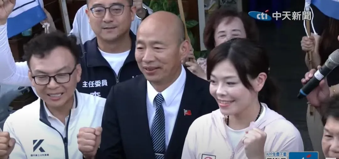3人一同呼籲新竹市民726一定要出來投不同意罷免票。(圖/中天新聞)