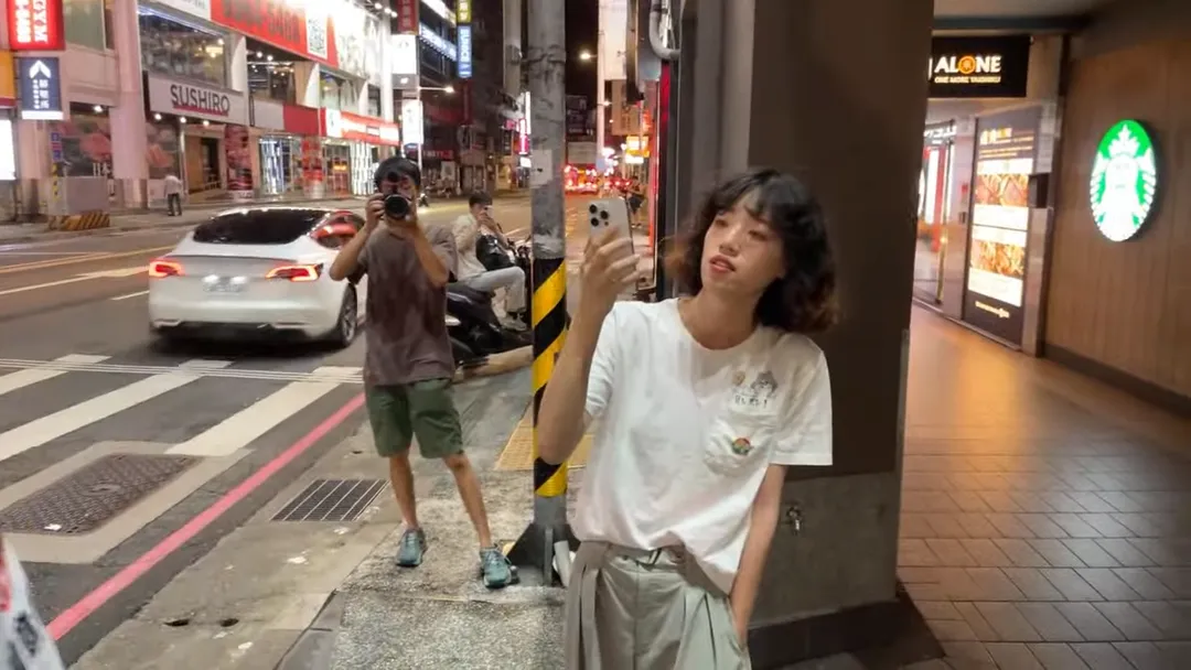 青鳥踢館大翻車。（圖／擷取自葉元之YT頻道）