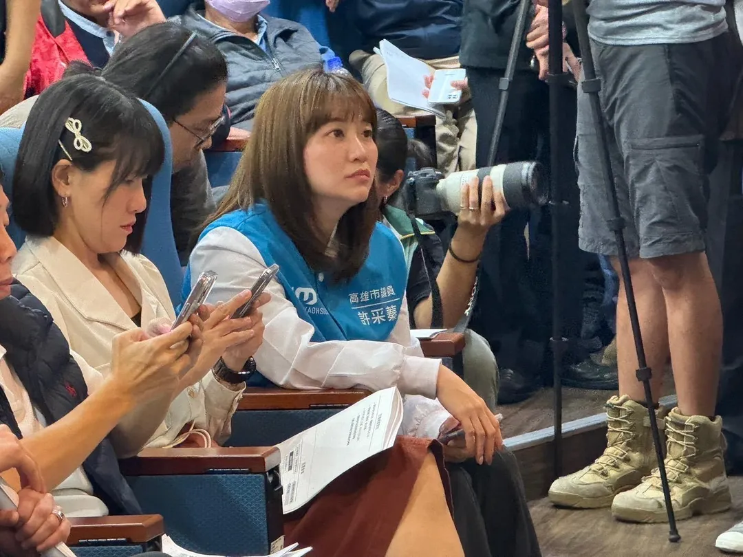 在726大罷免投票前夕，高雄市議員許采蓁回憶起5年前的傷痛往事。 （圖取自許采蓁臉書）