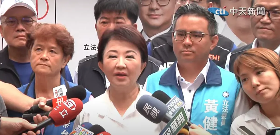柯文哲爭取726投票遭駁回,盧秀燕認為賴清德、柯建銘應回應。(中天新聞)