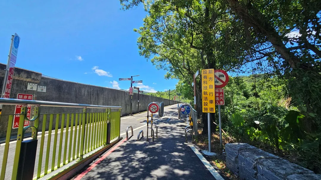 汐止大坑溪自行車道入口。（圖／翻攝自新北市高灘處官網）