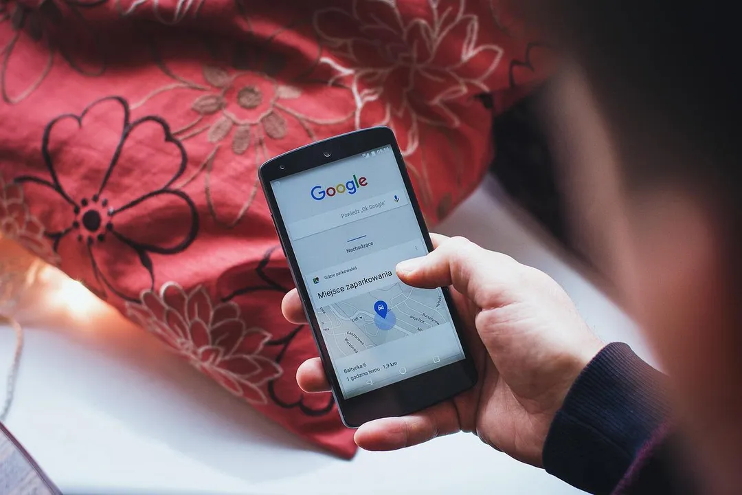 Google地圖即將迎來重大變革,官方近日宣布將於2025年9月起全面移除「追蹤用戶」功能。(示意圖/翻攝自pixabay)