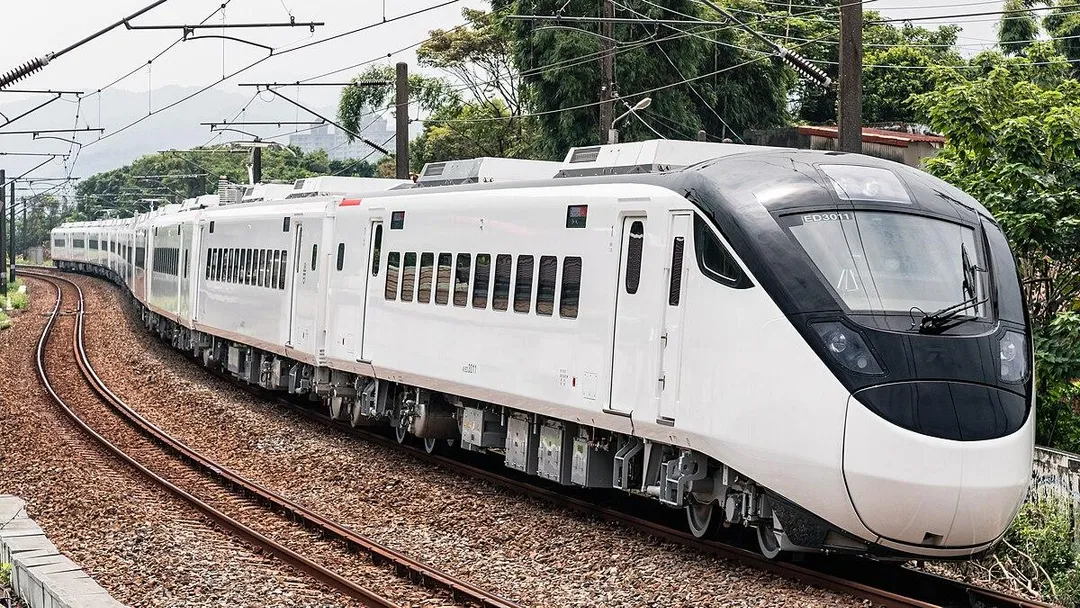 台鐵加班車發生漏派勤務，導致無列車長交接班。（示意資料圖，非事件列車／翻攝自維基百科）
