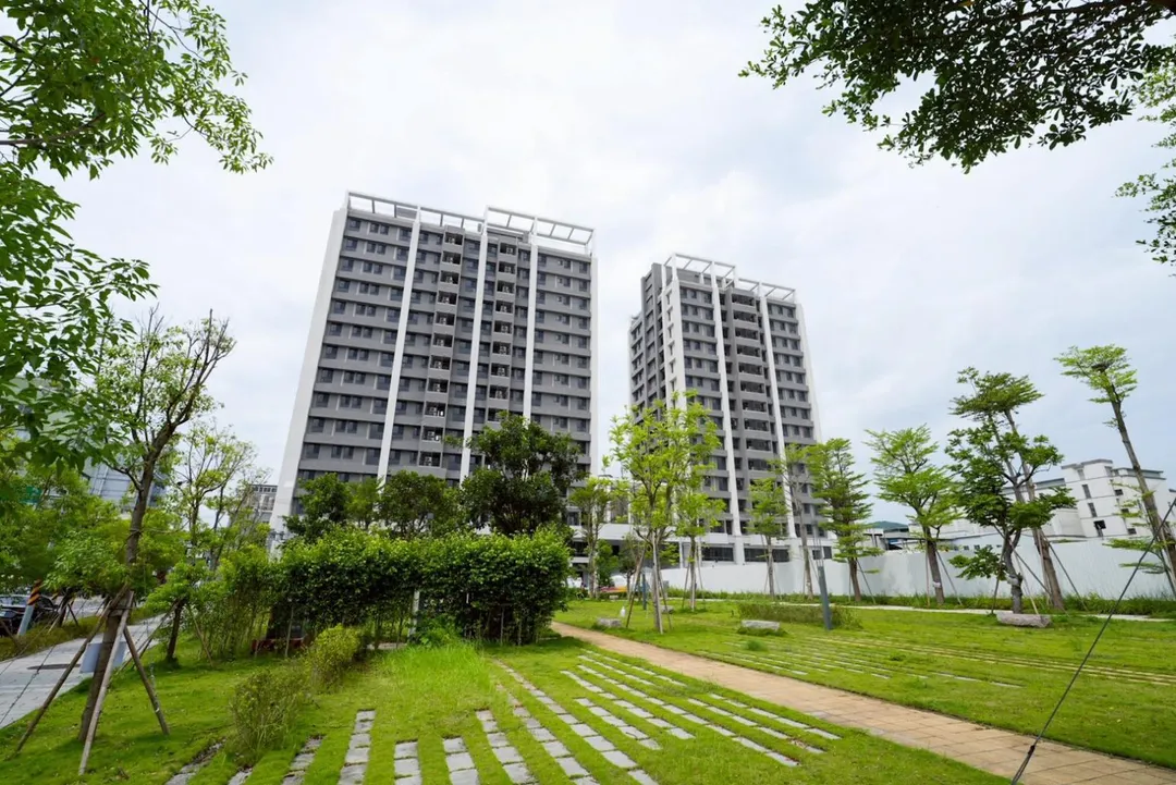 賴政府執政不滿兩年就喊卡社會住宅政策，綠營高喊多年的「居住正義」口號，瞬間化為烏有。（示意圖／新北市政府）