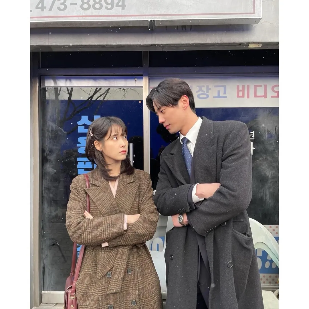 李濬榮在《苦盡柑來遇見你》飾演IU的媽寶前男友，人氣爆增。（圖／翻攝自real_2junyoungIG）