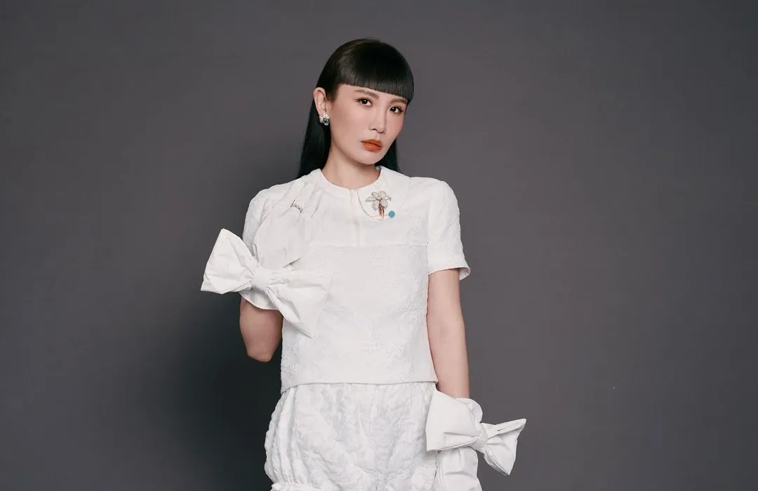 魏如萱現身電台節目主持,首度對風波做出回應。(圖/翻攝自魏如萱臉書)